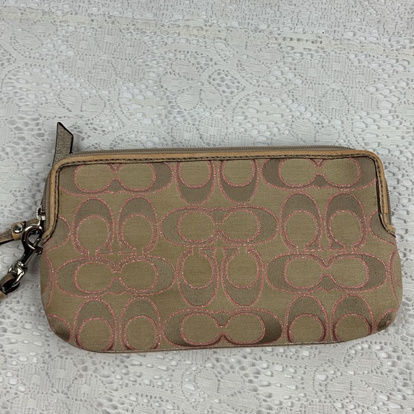 Coach Signature C Canvas Leather Wristlet Wallet Zip Close Tan Pink silver Strap - Picture 4 of 15